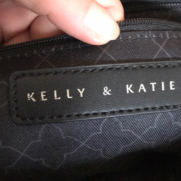 NWT Kelley and Katie purse - Picture 3 of 5